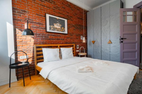 Ultra Central Apartment - Modern & Luxurious Stay in Old Town